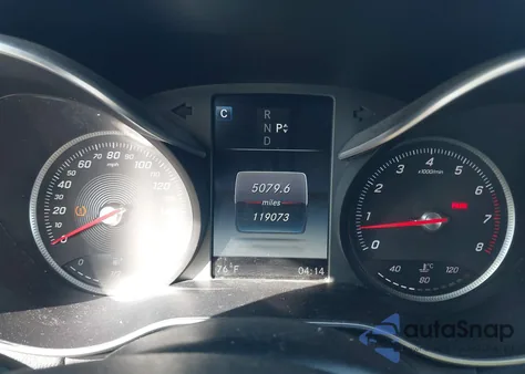 2017 Mercedes-Benz C 300 Sport 4Matic из США, поврежденный, VIN 55SWF4KB4HU215875